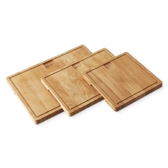 New Williams Sonoma Boska Oak Rectangular Cheese Board, Light Wood Cutting Board - Picture 1 of 2